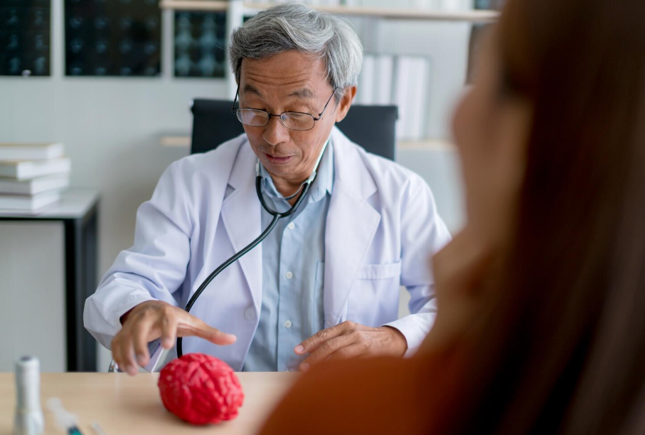 Comprehensive Guide to Brain Health Activities: Science-Backed Strategies to Improve Memory in Seniors
